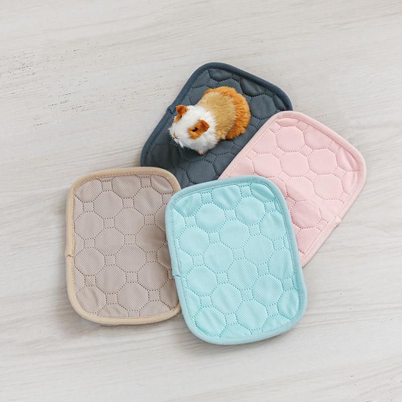 Hedgehog Bedding Liner - Alas Tidur Anti Air untuk Hamster,